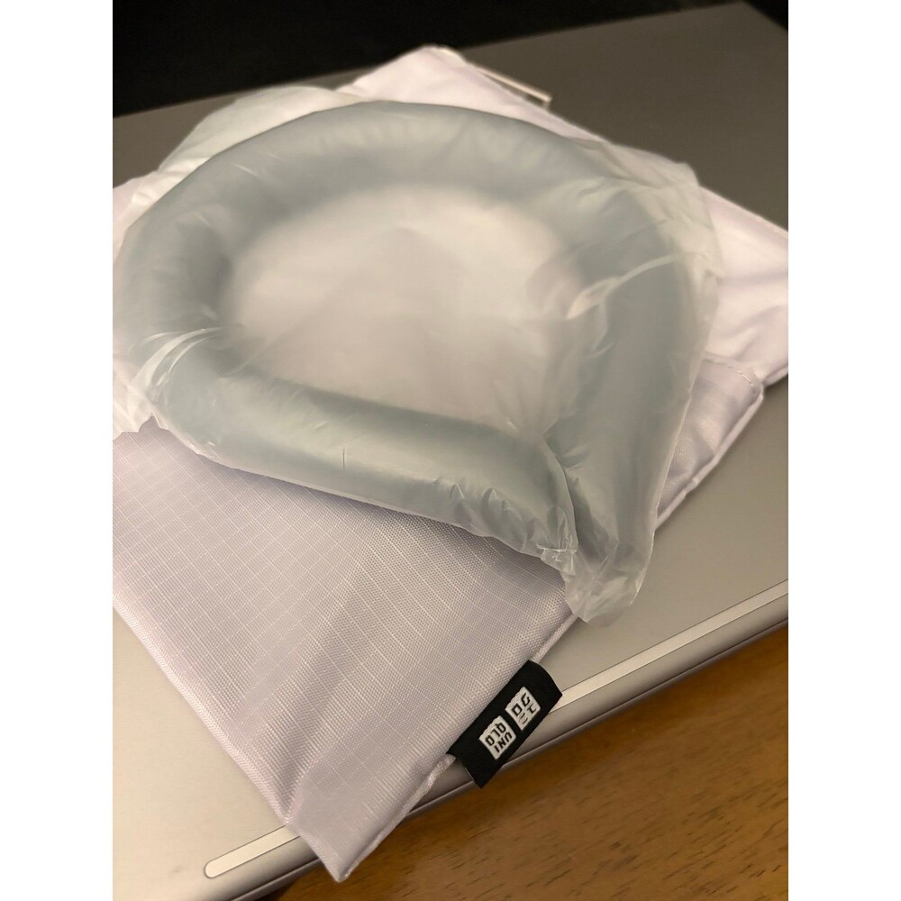 Uniqlo Neck Chiller New!